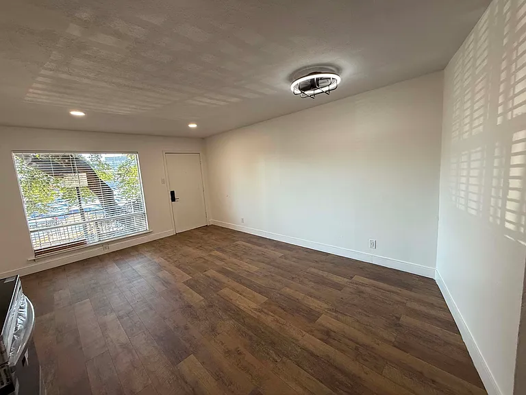 5001 Bowser Ave #221 — Photo 4