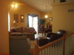 49 Phillip Dr, Arnold, MO 63010