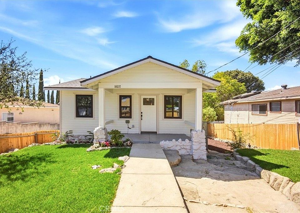 1st image of 10237 Silverton Ave