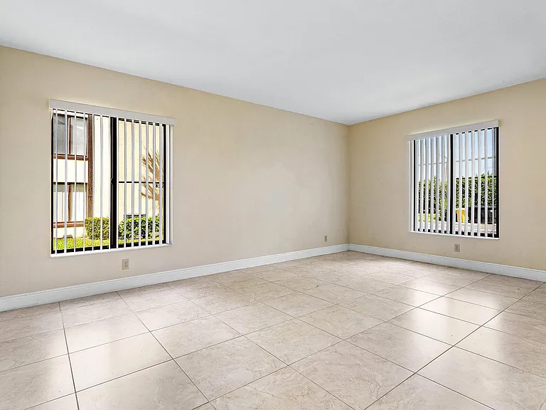 826 Sky Pine Way #D1 — Photo 18