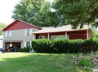 9 Homewood Pl, Norwich, CT 06360