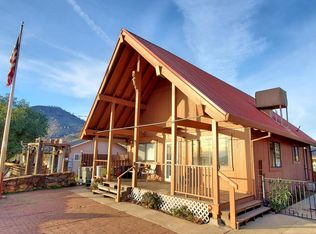 22167 Loop Dr, Redding, CA 96003