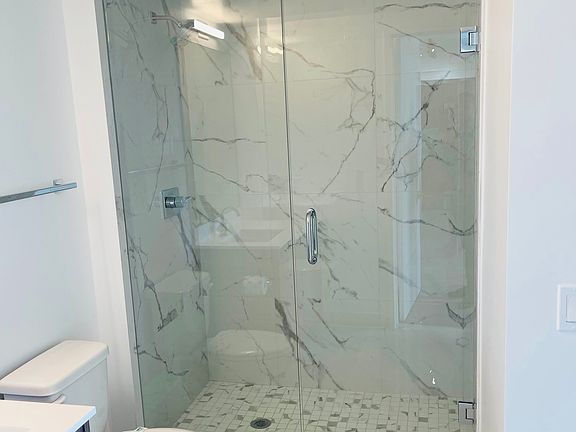 4th image of 1005 NW 7th Ave #1205