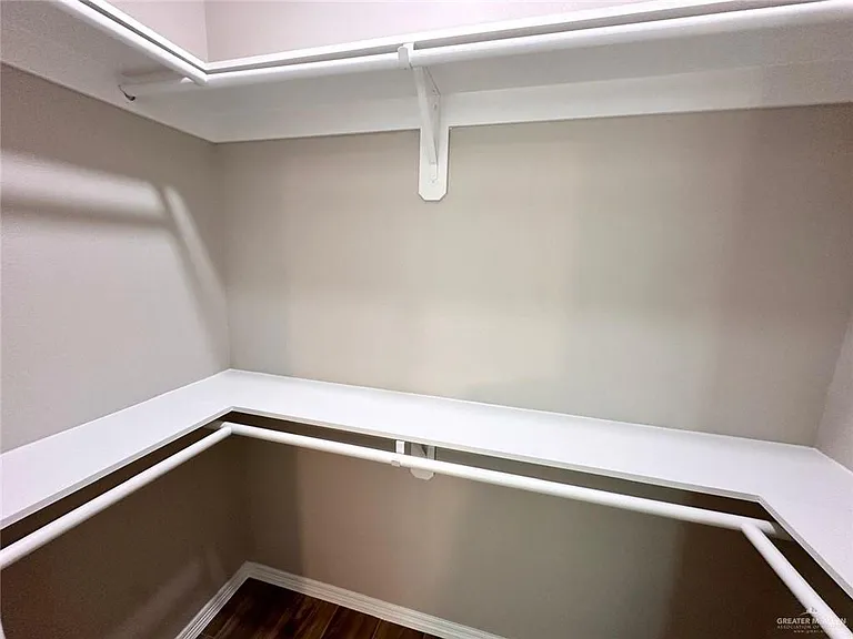 3908 Walnut Ave #2 — Photo 6