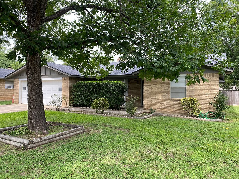 1st image of 2400 14th St