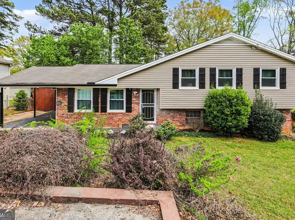 6084 Mount Zion Blvd, Ellenwood, GA 30294