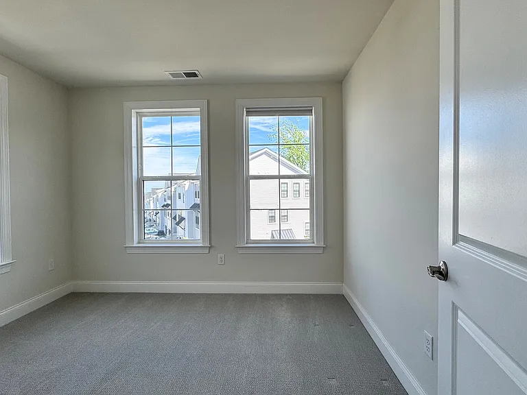 25 Brentwood Cir #25 — Photo 23