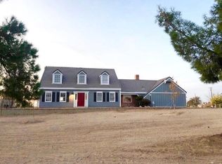 19584 Shoshonee Rd, Apple Valley, CA 92307