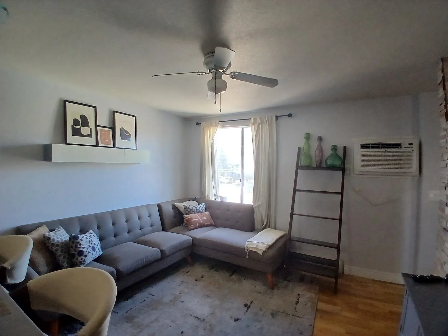 Furnished Condo | Near City Park, Hospitals & Downtown | All Utilities — Photo 1