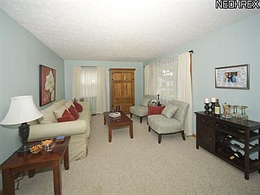2nd image of 25510 Chatworth Dr