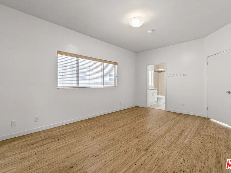 123 Galleon St #B — Photo 17