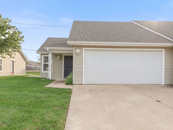 2412 Walden Ln, Manhattan, KS 66502