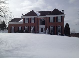 25 Knight Way, Marlborough, MA 01752