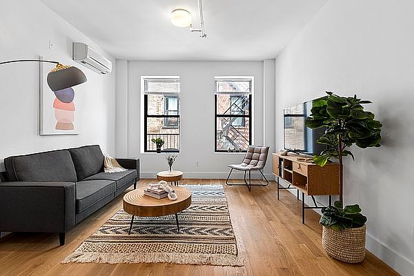 1st image of 517 W 45th St #42D