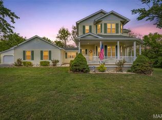13 Janice Rd, Farmington, MO 63640