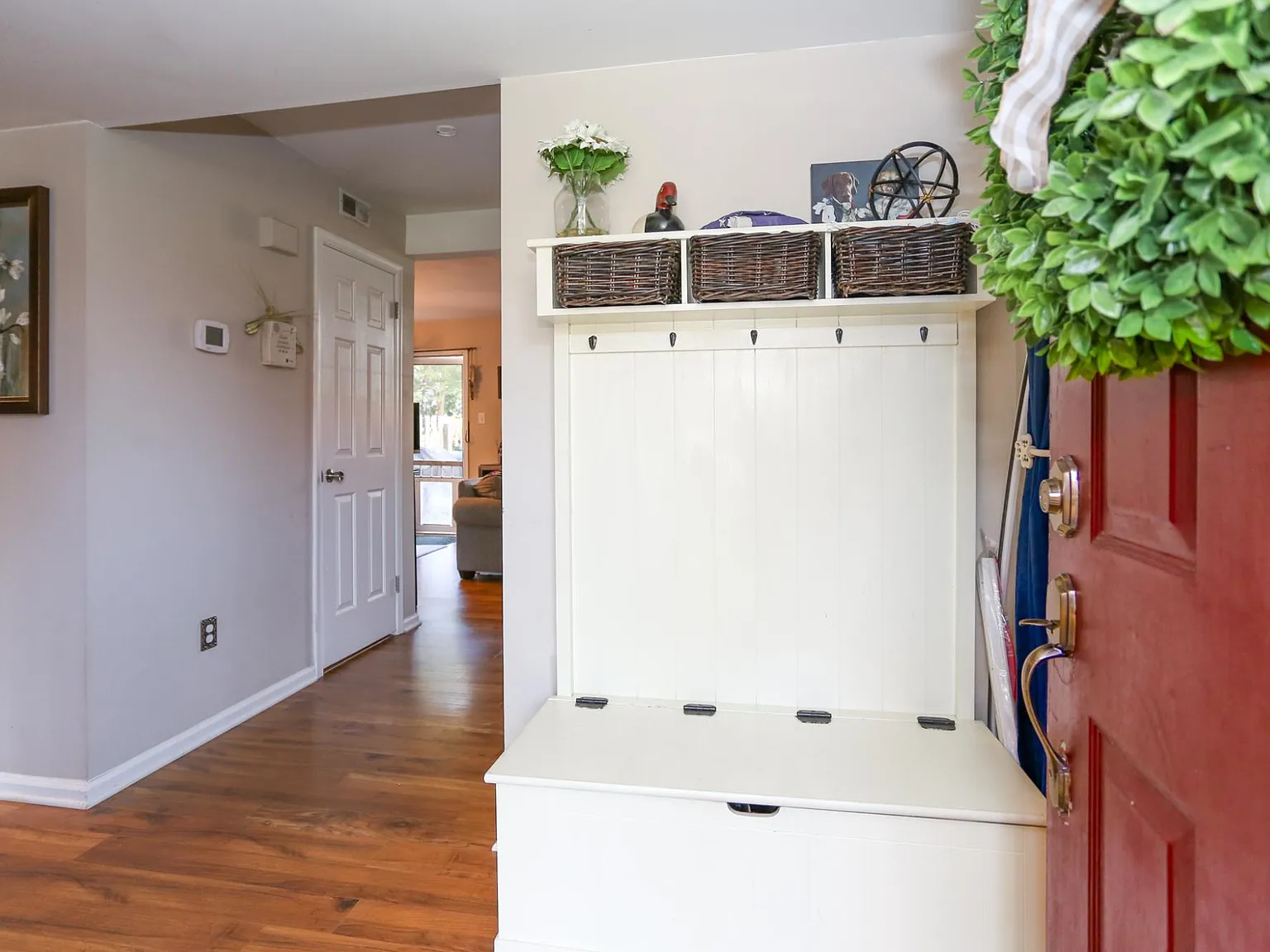 603 Danbury Ct — Photo 3