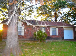 7035 Pam Dr, Millington, TN 38053
