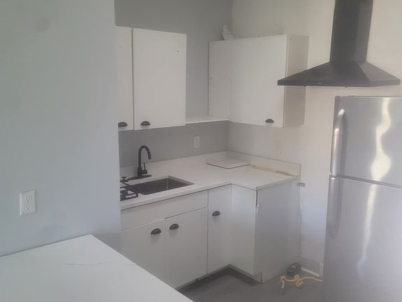 2nd image of 608 N Carrollton Ave APT 3