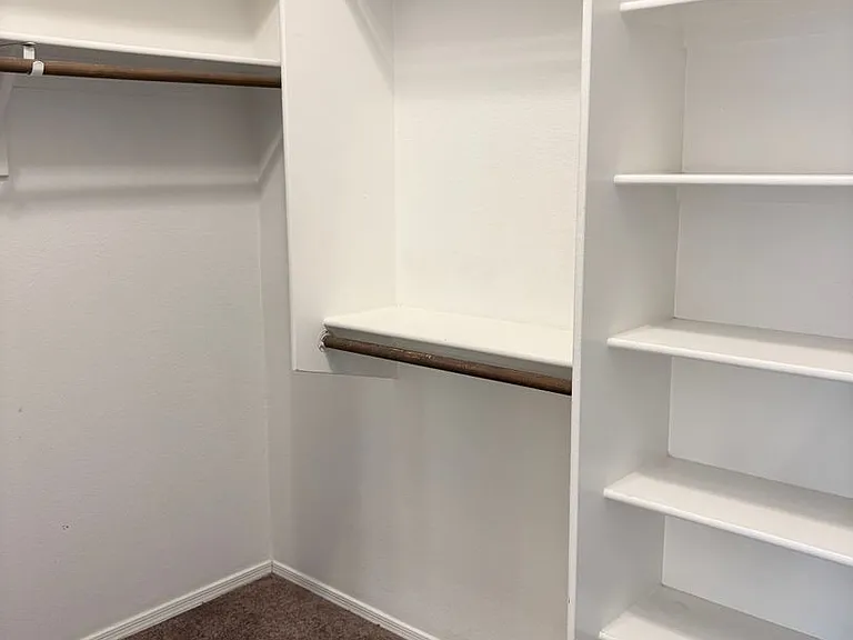 1083 W Aspen Ave — Photo 12