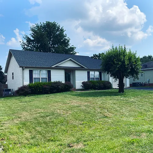 641 Hunters Ln Photo 1