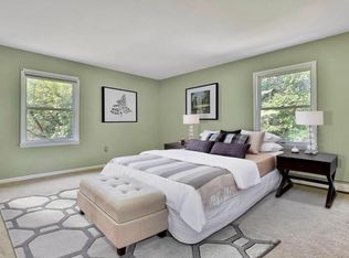 359 N Elting Corners Rd, Lloyd, NY 12528