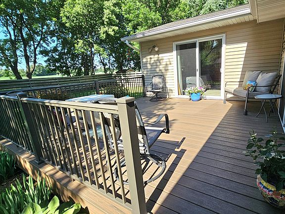 5th image of 1101 Irene Ave