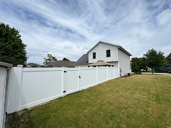 5th image of 1241 Mintcrest Dr