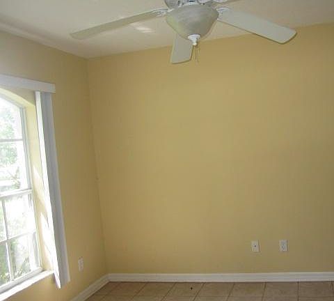 4th image of 10101 Rockdale Dr