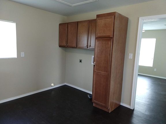 Washer / Dryer Area