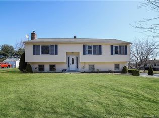 2 Menna Rd, Ansonia, CT 06401