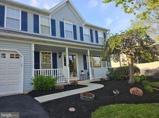 1109 Stonehenge Dr, Reading, PA 19606