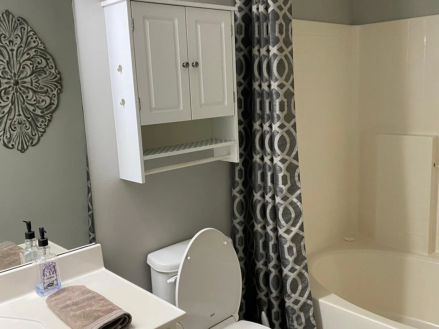 36 Hollycrest Blvd — Photo 4