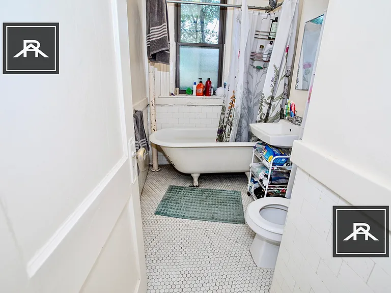 1440 Commonwealth Ave #2 — Photo 7