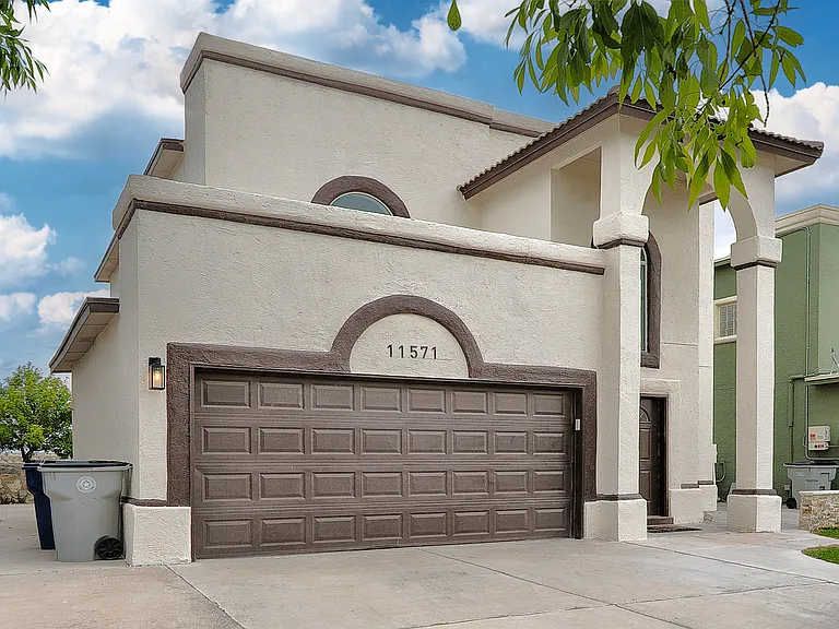 11571 Plautus Ct — Photo 2