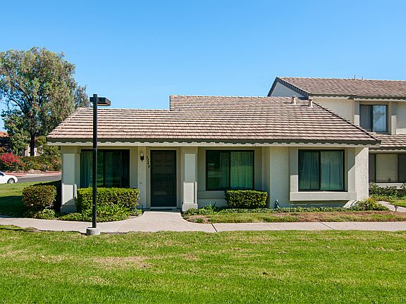 2nd image of 5248 Quemado Ct