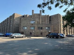 5306 N Cumberland Ave #510, Chicago, IL 60656