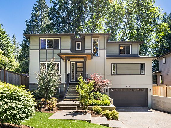 2nd image of 8021 NE 127th Ln