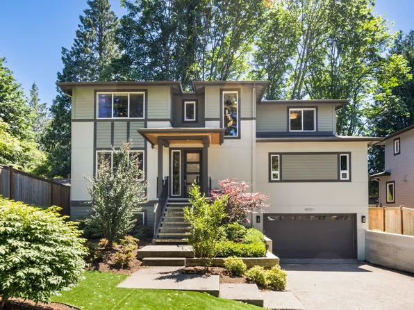 8021 NE 127th Ln, Kirkland, WA 98034