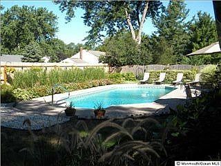 3rd image of 1580 Sea Island Dr