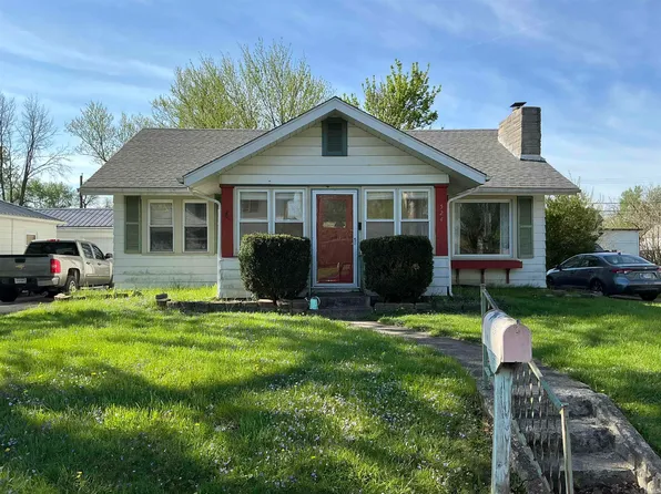 524 E Kickapoo St, Hartford City, IN 47348