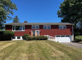 527 Strong Rd, Owego, NY 13827