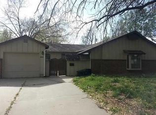1911 Arlington St, El Dorado, KS 67042