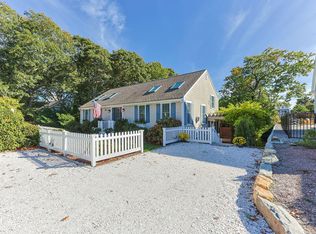 13 South St, Osterville, MA 02655