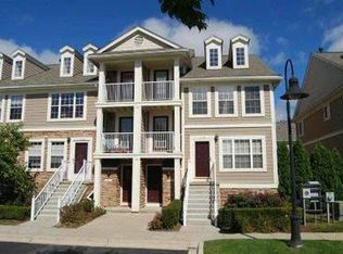 1117 Foxboro, Troy, MI 48083