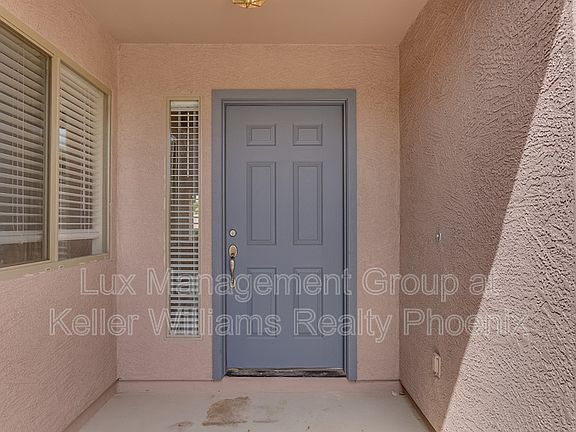 3rd image of 43540 W Harris Dr