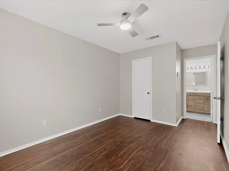 1115 Woodlief Trl — Photo 29
