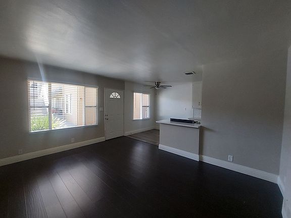 4th image of 1445-1501 E 4th St #32
