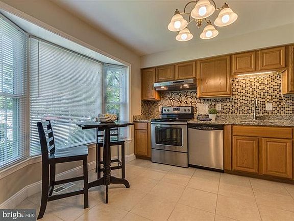 2nd image of 10247 Colony Park Dr