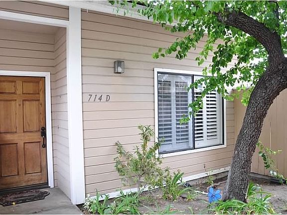 4th image of 714 E Angeleno Ave APT D