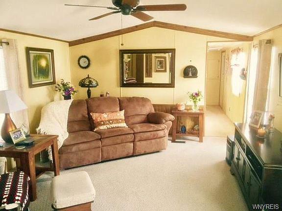 2nd image of 29 Harmony Ln